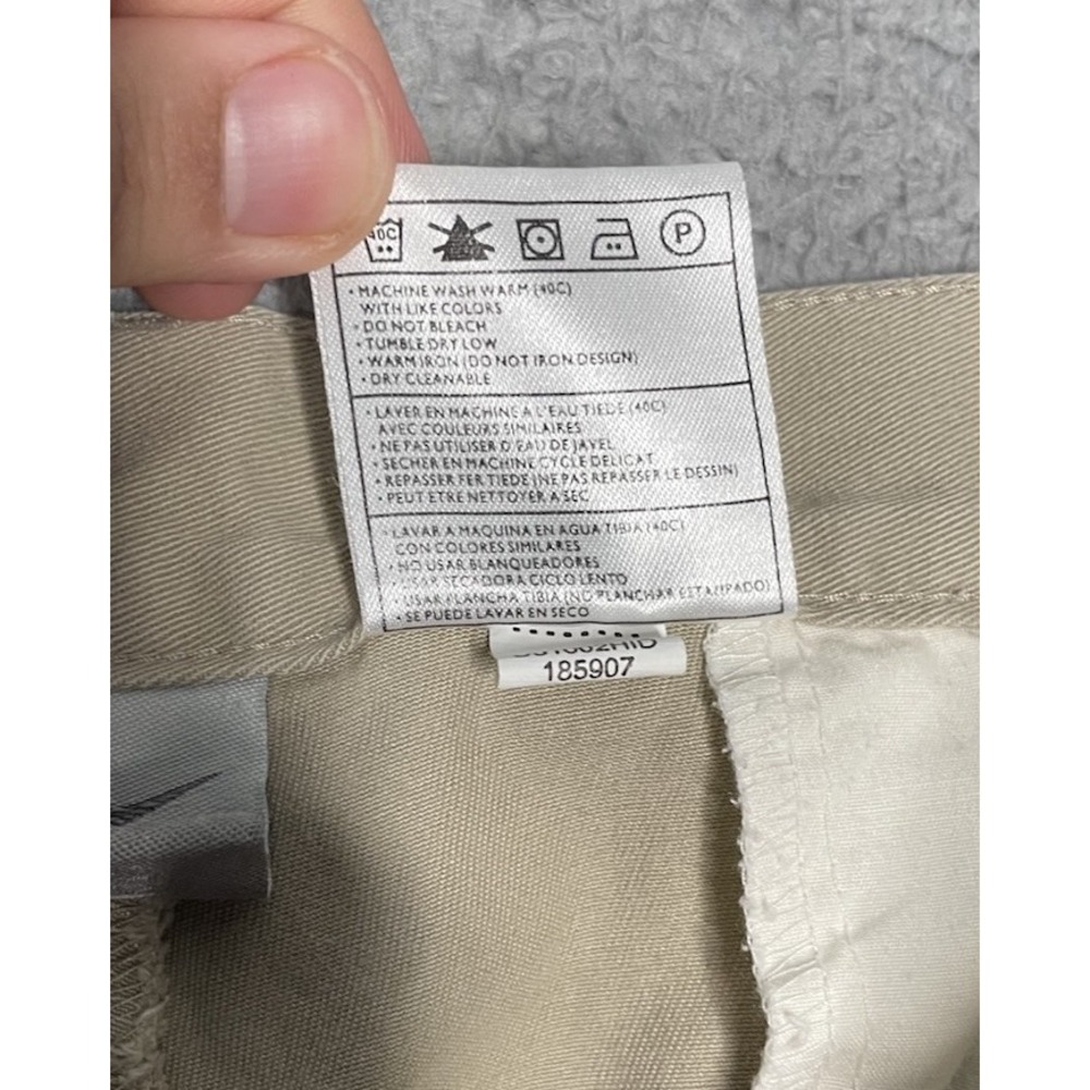 Vintage Y2K Nike Chino Shorts Mens Size‎ 40 Beige/Tan Performance Golf Casual - Picture 6 of 11